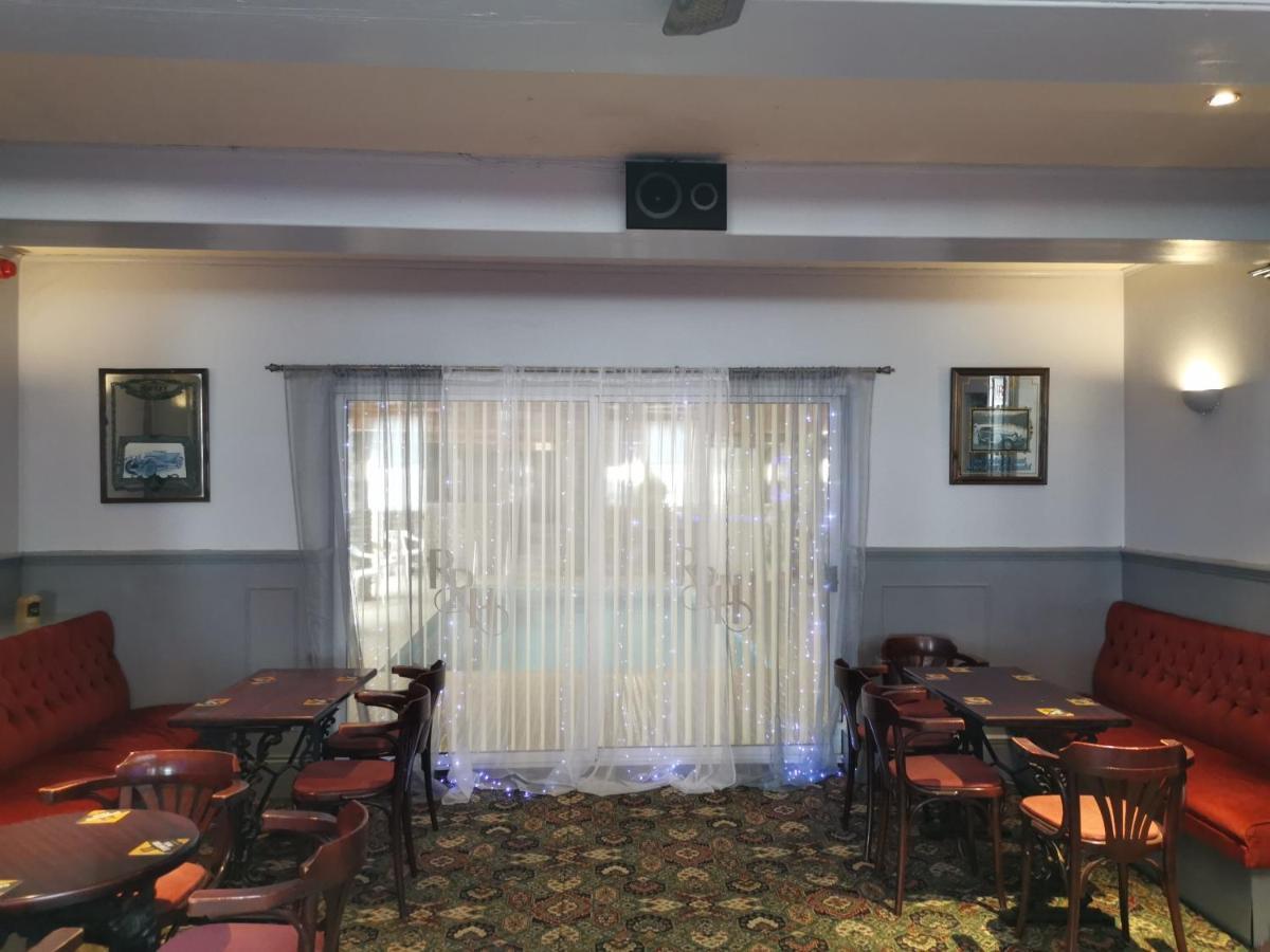 Royal Pier Hotel Sandown Exterior photo